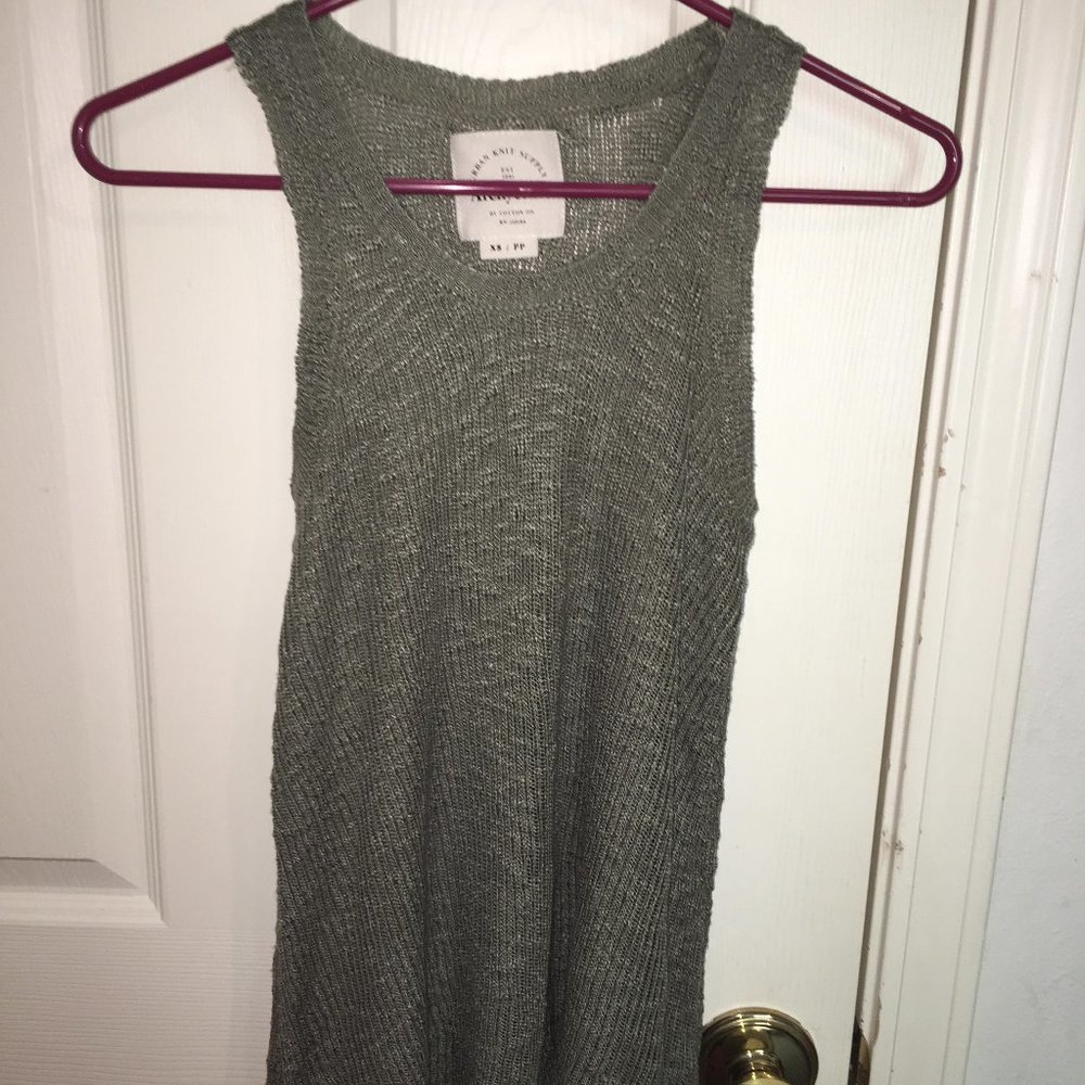 Green knit tank